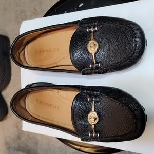 Coach Arlene Turnlock Driver Moccasis